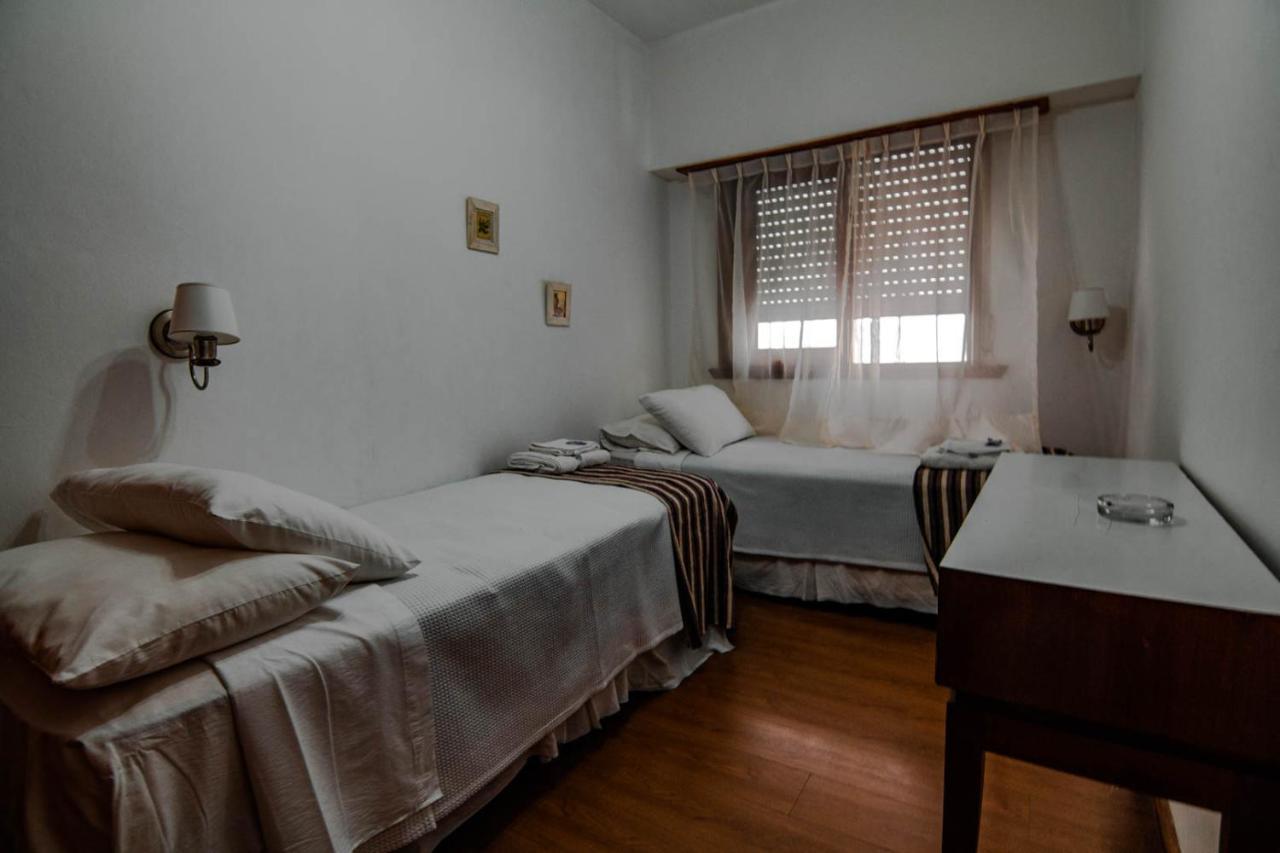 Hotel Alfa Villa Gesell Buitenkant foto