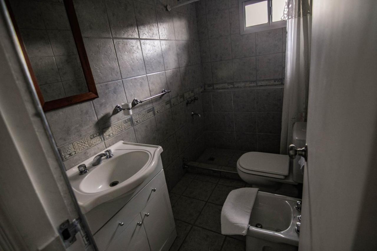 Hotel Alfa Villa Gesell Buitenkant foto